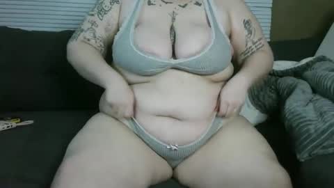 Snapshot of stonedbbw01 chatting on 23, 2, 2026 stonedbbw01 online show from 23, 2, 2026