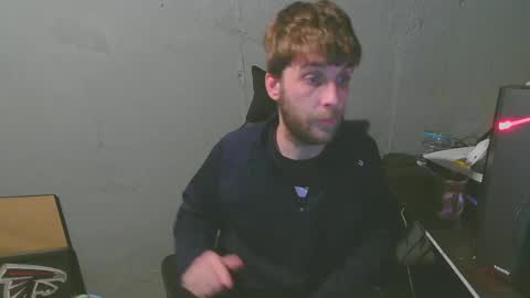 stonedpanda77 online show from 8, 1, 2025