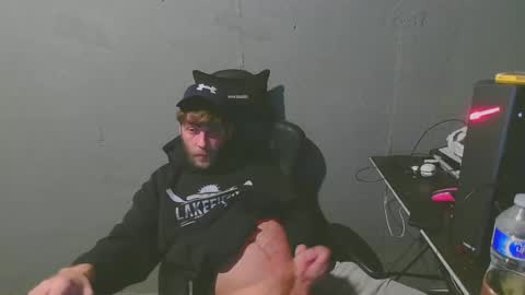 stonedpanda77 online show from 16, 1, 2025