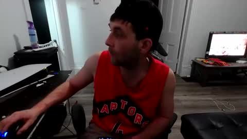 stonedpanda77 online show from 5, 12, 2025