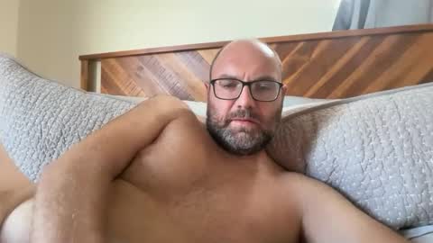 Snapshot of stoney8inches chatting on 15, 4, 2026 stoney8inches online show from 15, 4, 2026