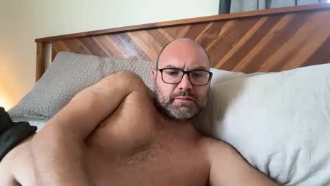 Snapshot of stoney8inches chatting on 1, 5, 2026 stoney8inches online show from 1, 5, 2026
