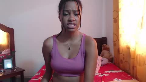 Snapshot of stormihills chatting on 5, 1, 2026 Sweety Stormi online show from 5, 1, 2026