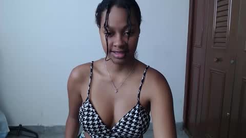 Snapshot of stormihills chatting on 14, 2, 2026 Sweety Stormi online show from 14, 2, 2026