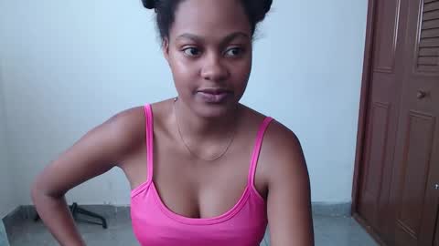 Snapshot of stormihills chatting on 17, 2, 2026 Sweety Stormi online show from 17, 2, 2026