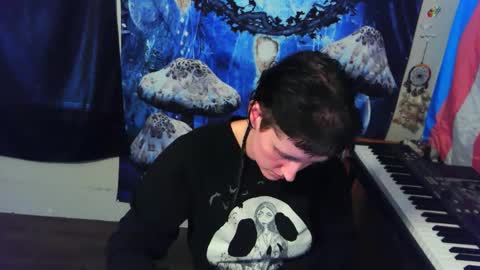 Snapshot of stormythunder chatting on 20, 11, 2025 Stormythunder online show from 20, 11, 2025