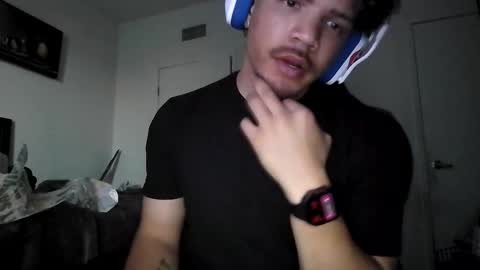 Snapshot of str8dj chatting on 7, 3, 2026 Dj online show from 7, 3, 2026