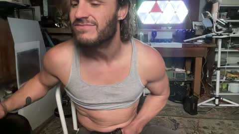Snapshot of straightishd chatting on 23, 4, 2026 Cowboy Zuhly online show from 23, 4, 2026