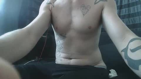 Snapshot of straitpipermann22 chatting on 3, 11, 2025 straitpipermann22 online show from 3, 11, 2025