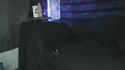 Snapshot of straitpipermann22 chatting on 13, 11, 2025 straitpipermann22 online show from 13, 11, 2025