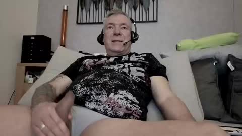 Snapshot of stranger1966 chatting on 27, 4, 2026 Stranger online show from 27, 4, 2026