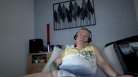 Snapshot of stranger1966 chatting on 27, 5, 2026 Stranger online show from 27, 5, 2026