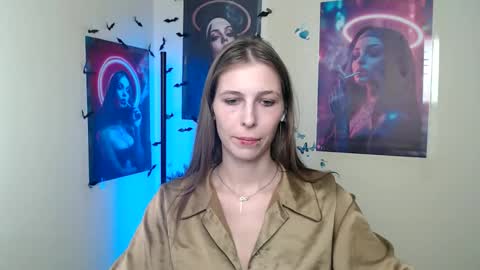 Snapshot of stranger_giirl chatting on 12, 9, 2025 Amalia online show from 12, 9, 2025