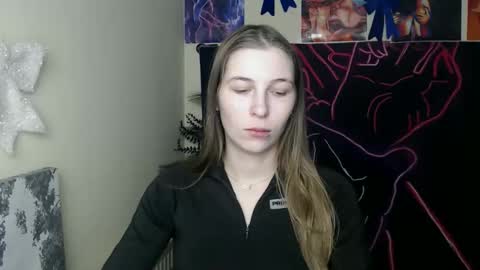 Snapshot of stranger_giirl chatting on 4, 3, 2026 Amalia online show from 4, 3, 2026