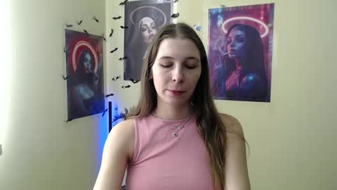 Snapshot of stranger_giirl chatting on 8, 3, 2026 Amalia online show from 8, 3, 2026