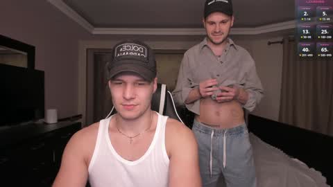 Snapshot of stranggee chatting on 23, 12, 2024 Artem online show from 23, 12, 2024