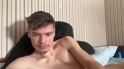 stratman301 online show from 18, 2, 2025