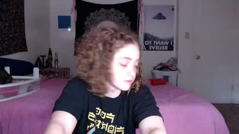 Snapshot of strawberrylotsacake chatting on 2, 5, 2026 Strawberrylotsacake online show from 2, 5, 2026