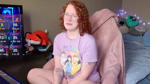 Snapshot of strawberryyfoxie chatting on 7, 1, 2025 Foxie online show from 7, 1, 2025
