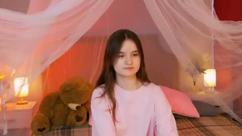 Snapshot of strawbunnybite chatting on 8, 6, 2026 Bunny online show from 8, 6, 2026