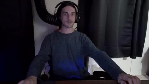 Snapshot of stringgreens777 chatting on 13, 1, 2026 stringgreens777 online show from 13, 1, 2026