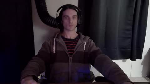 Snapshot of stringgreens777 chatting on 18, 1, 2026 stringgreens777 online show from 18, 1, 2026