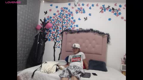 Snapshot of stripcar2026 chatting on 2, 3, 2026 stripcar2026 online show from 2, 3, 2026