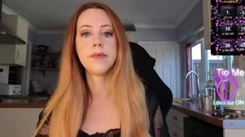 Amorina online show from 14, 4, 2026