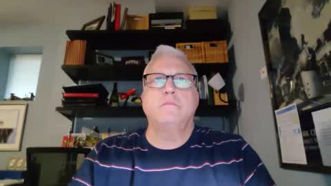 Snapshot of strkgforyou chatting on 13, 10, 2025 Stroking For You online show from 13, 10, 2025