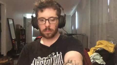 Snapshot of strokingdrummer2 chatting on 27, 2, 2025 strokingdrummer2 online show from 27, 2, 2025