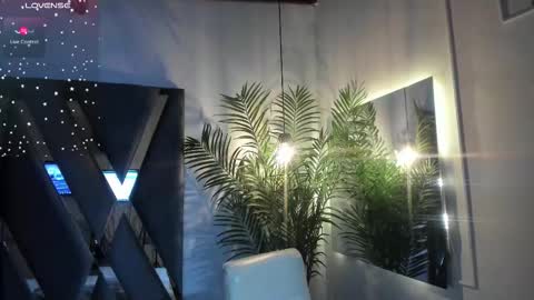 Snapshot of strong_girl_ chatting on 16, 10, 2025 Alexa online show from 16, 10, 2025