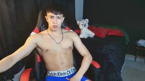 Snapshot of strong_jackxxx chatting on 10, 1, 2025 Daddy Jack online show from 10, 1, 2025