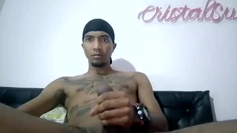 Snapshot of stronganddelicious chatting on 2, 10, 2025 stronganddelicious online show from 2, 10, 2025