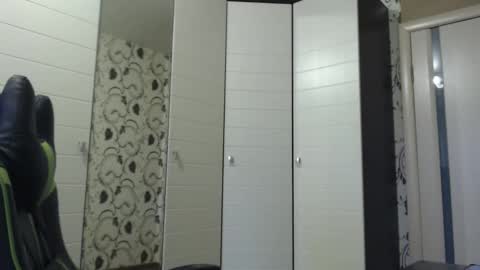 Alex online show from 1, 12, 2025