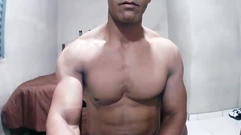 Snapshot of strongdaddyfantastic chatting on 4, 4, 2026 strongdaddyfantastic online show from 4, 4, 2026