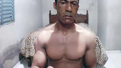 Snapshot of strongdaddyfantastic chatting on 2, 8, 2026 strongdaddyfantastic online show from 2, 8, 2026