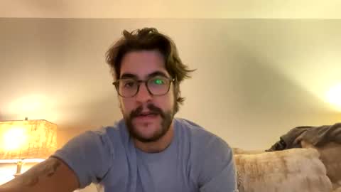 Snapshot of strrling chatting on 28, 4, 2026 Sterling online show from 28, 4, 2026