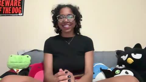 Snapshot of strrwberry chatting on 5, 3, 2025 strrwberry online show from 5, 3, 2025