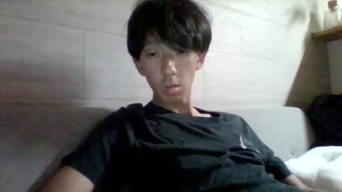 Snapshot of sttkm chatting on 12, 10, 2025 Asian boy online show from 12, 10, 2025