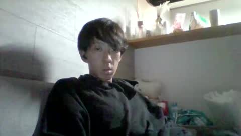 Snapshot of sttkm chatting on 26, 10, 2025 Asian boy online show from 26, 10, 2025