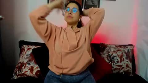 Snapshot of studcb_ chatting on 22, 9, 2025 studcb_ online show from 22, 9, 2025