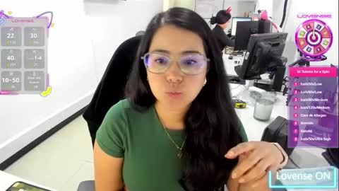Snapshot of studcb_ chatting on 9, 10, 2025 studcb_ online show from 9, 10, 2025