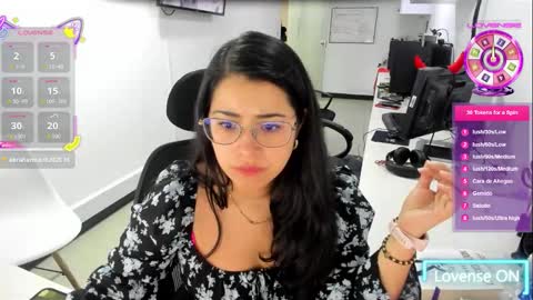 Snapshot of studcb_ chatting on 15, 10, 2025 studcb_ online show from 15, 10, 2025