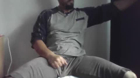 Snapshot of studdotcom chatting on 24, 10, 2025 Ero online show from 24, 10, 2025