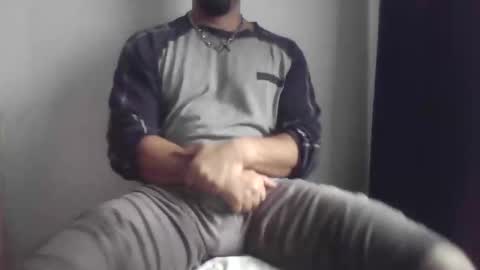 Snapshot of studdotcom chatting on 26, 10, 2025 Ero online show from 26, 10, 2025