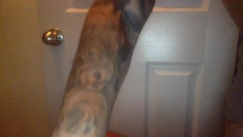 Snapshot of studmuffinxo chatting on 16, 12, 2024 STUD online show from 16, 12, 2024