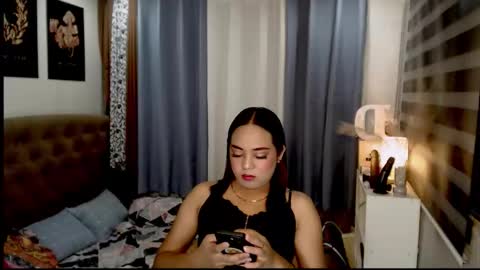 Snapshot of studqueendomi chatting on 16, 4, 2026 studqueendomi online show from 16, 4, 2026