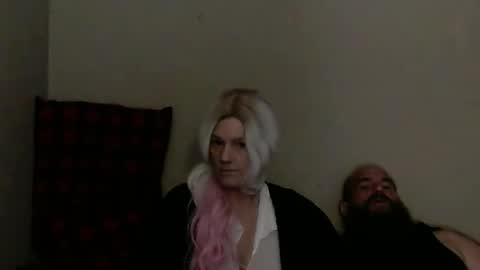 Snapshot of studswife chatting on 3, 12, 2024 Naughtyduo online show from 3, 12, 2024