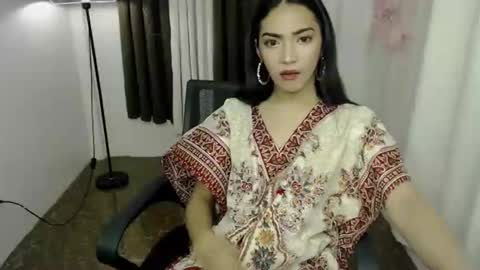 Snapshot of stunning__amber chatting on 23, 10, 2025 stunning__amber online show from 23, 10, 2025