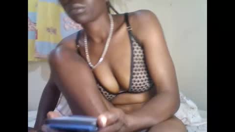 Snapshot of sty18 chatting on 6, 1, 2025 sty18 online show from 6, 1, 2025